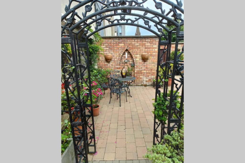 Bt 9 Granny Flat & Walled Garden Belfast Extérieur photo