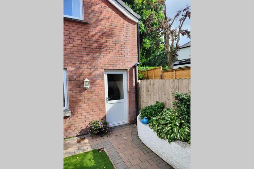 Bt 9 Granny Flat & Walled Garden Belfast Extérieur photo